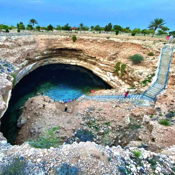 JEEP SAFARI TOUR TO SINKHOLE & WADIS