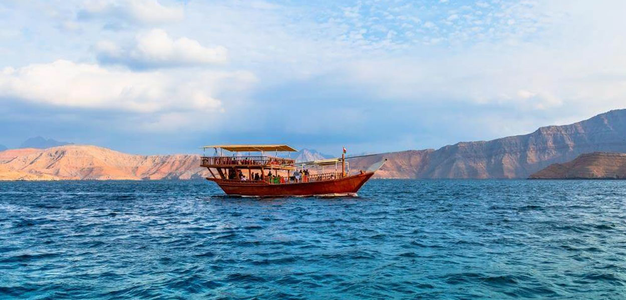 Muscat Coastal Cruise
