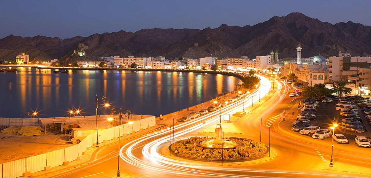 Muscat in the Night
